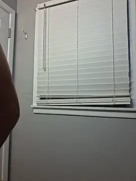 bigdickdaddy2184 online show from 10, 3, 2026