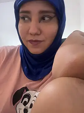 hannahayat online show from 3, 7, 2026