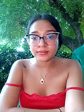 -VICKKY online show from 8, 1, 2025