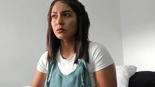 Snapshot of sofiaparker8 chatting on 12, 2, 2025 sofiaparker8 online show from 12, 2, 2025