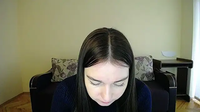 Snapshot of Pretty_shy chatting on 5, 12, 2024 Pretty shy online show from 5, 12, 2024