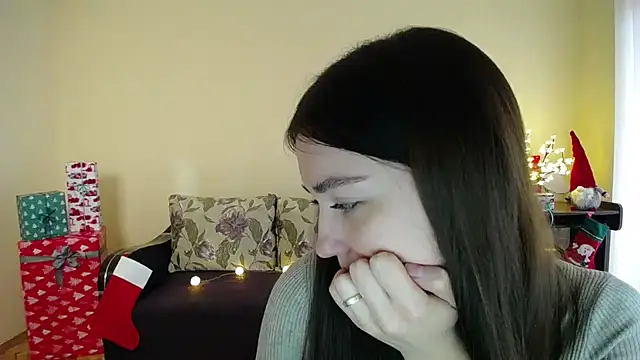 Snapshot of Pretty_shy chatting on 16, 12, 2024 Pretty shy online show from 16, 12, 2024