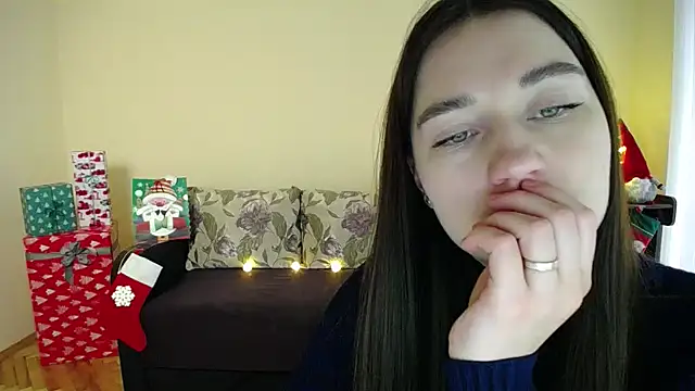 Snapshot of Pretty_shy chatting on 21, 12, 2024 Pretty shy online show from 21, 12, 2024