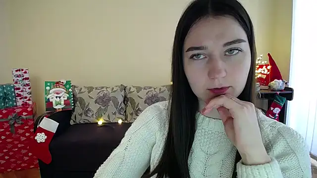 Snapshot of Pretty_shy chatting on 4, 1, 2025 Pretty shy online show from 4, 1, 2025