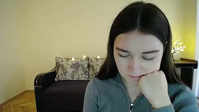 Snapshot of Pretty_shy chatting on 31, 1, 2025 Pretty shy online show from 31, 1, 2025