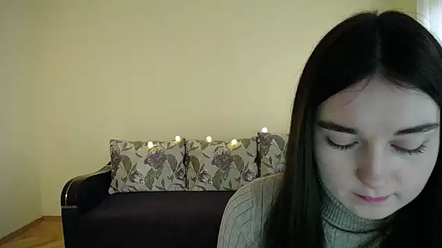 Snapshot of Pretty_shy chatting on 7, 2, 2025 Pretty shy online show from 7, 2, 2025