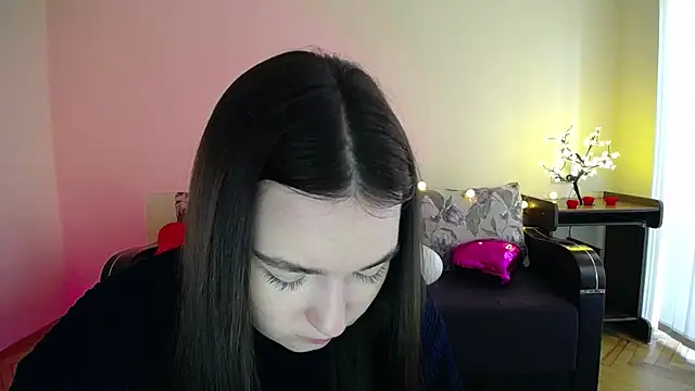 Snapshot of Pretty_shy chatting on 23, 2, 2025 Pretty shy online show from 23, 2, 2025