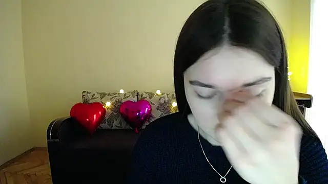 Snapshot of Pretty_shy chatting on 28, 2, 2025 Pretty shy online show from 28, 2, 2025