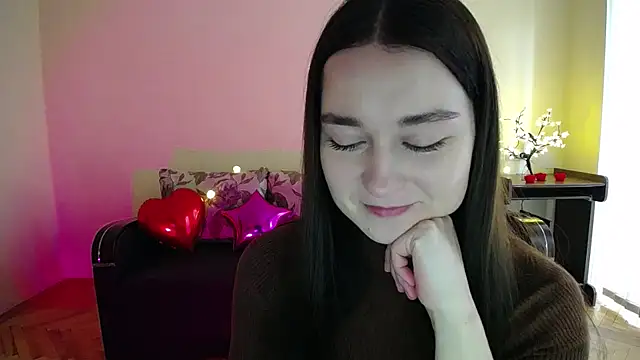 Snapshot of Pretty_shy chatting on 4, 3, 2025 Pretty shy online show from 4, 3, 2025