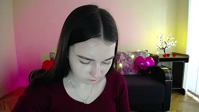 Snapshot of Pretty_shy chatting on 7, 3, 2025 Pretty shy online show from 7, 3, 2025