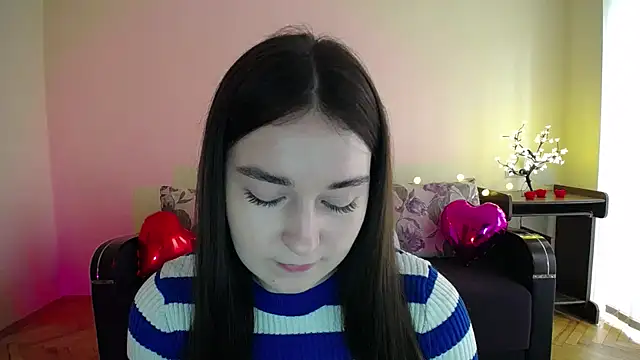 Snapshot of Pretty_shy chatting on 11, 3, 2025 Pretty shy online show from 11, 3, 2025