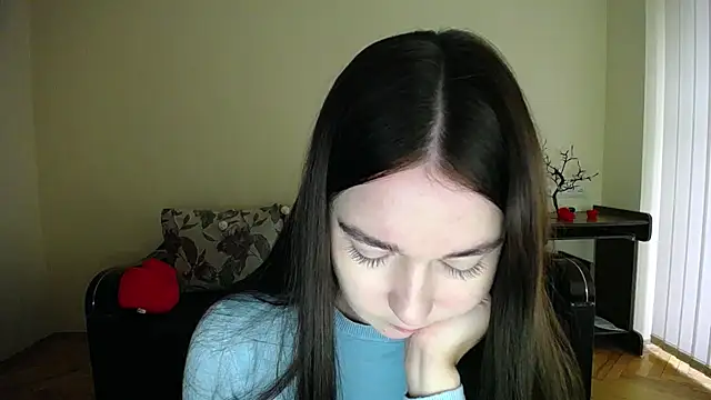 Pretty shy online show from 8, 10, 2025