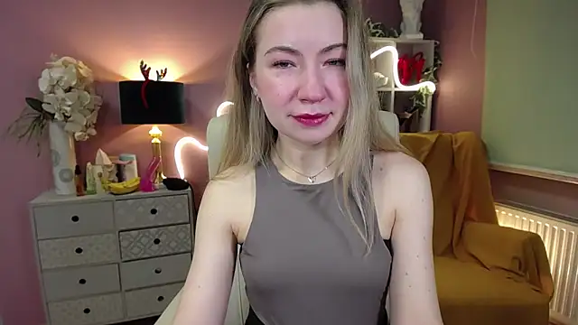 Snapshot of Mia_Tasty chatting on 31, 12, 2024 Mia Tasty online show from 31, 12, 2024
