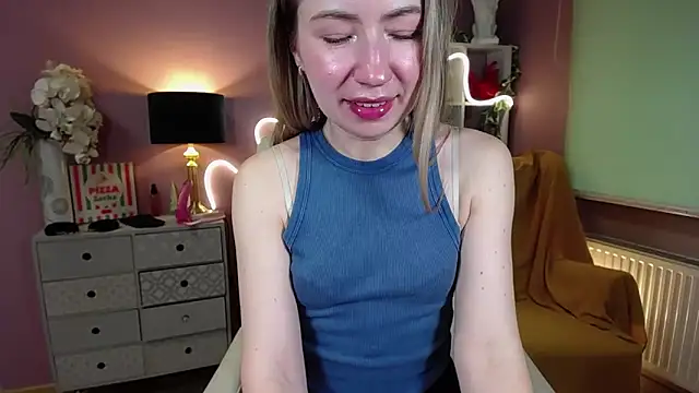 Snapshot of Mia_Tasty chatting on 23, 1, 2025 Mia Tasty online show from 23, 1, 2025