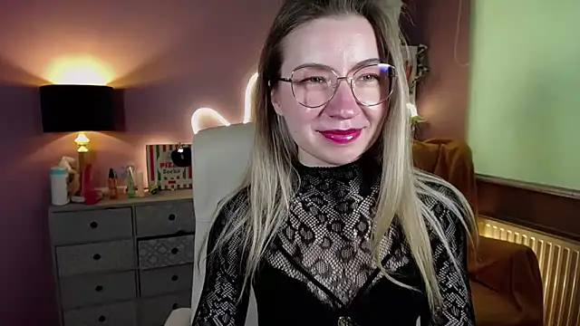 Snapshot of Mia_Tasty chatting on 20, 3, 2025 Mia Tasty online show from 20, 3, 2025