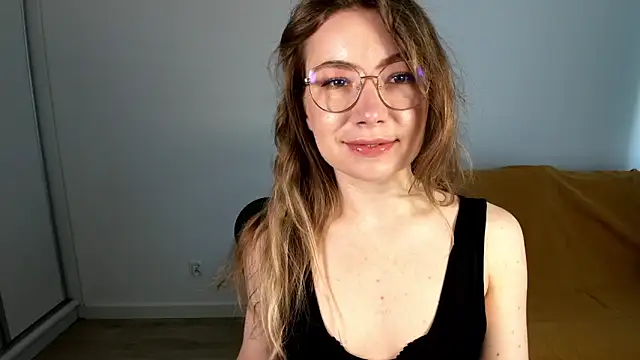 Mia Tasty online show from 3, 5, 2026