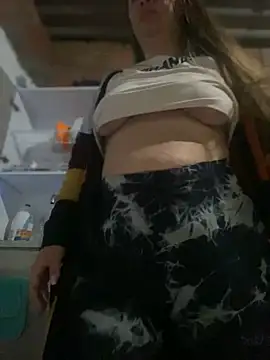 Emiily lee online show from 17, 12, 2024