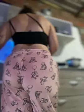 Emiily lee online show from 4, 1, 2025