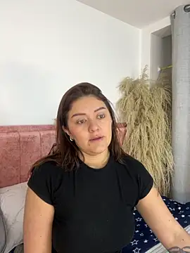 Snapshot of Sofiawilson_ chatting on 29, 10, 2025 Sofiawilson online show from 29, 10, 2025