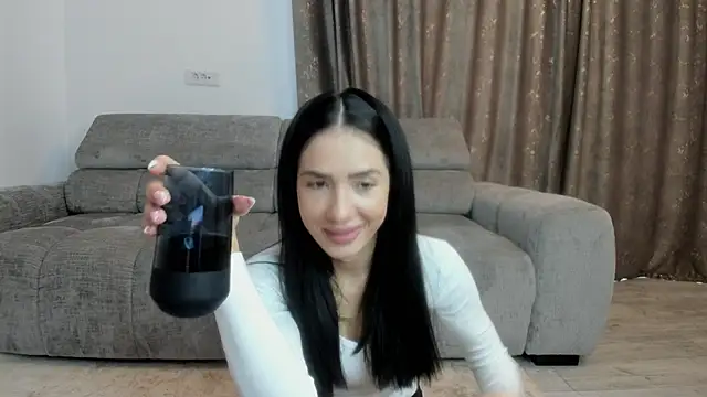 Snapshot of Emmapmg chatting on 6, 10, 2025 Emmapmg online show from 6, 10, 2025