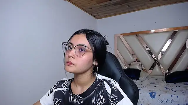 antonella sweetlittle online show from 23, 12, 2024