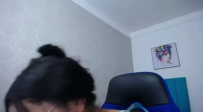 antonella sweetlittle online show from 1, 3, 2025