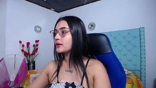 Snapshot of antonella_sweetlittle chatting on 15, 3, 2026 antonella sweetlittle online show from 15, 3, 2026