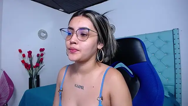 Snapshot of antonella_sweetlittle chatting on 26, 3, 2026 antonella sweetlittle online show from 26, 3, 2026