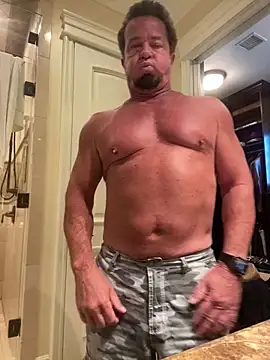 sluttydylan online show from 8, 5, 2026