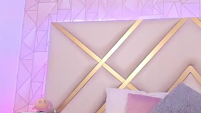 Violettbloss online show from 21, 2, 2025