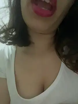 Snapshot of farah-36 chatting on 21, 2, 2025 farah-36 online show from 21, 2, 2025