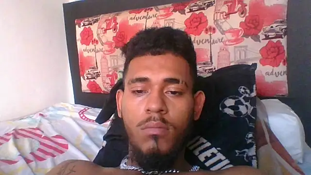 Snapshot of MaximoSualteza777 chatting on 30, 1, 2025 MaximoSualteza777 online show from 30, 1, 2025