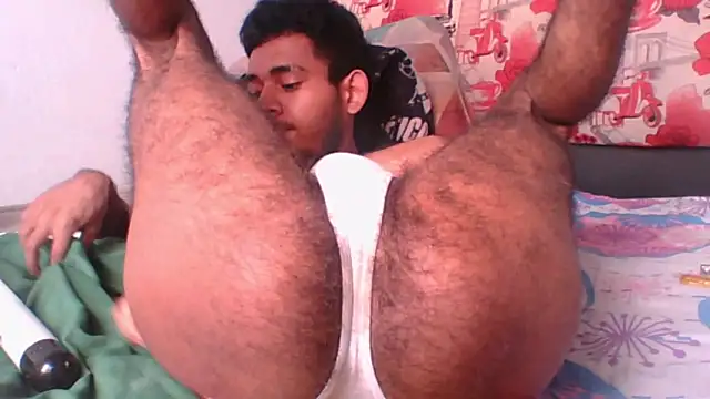 Snapshot of MaximoSualteza777 chatting on 22, 2, 2025 MaximoSualteza777 online show from 22, 2, 2025