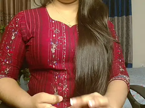 Unlucky-flowers online show from 24, 11, 2025