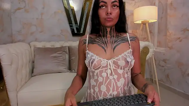 Snapshot of hanna_slut_ chatting on 9, 9, 2025 hanna slut  online show from 9, 9, 2025