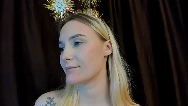 Snapshot of ixsi chatting on 24, 12, 2024 ixsi online show from 24, 12, 2024
