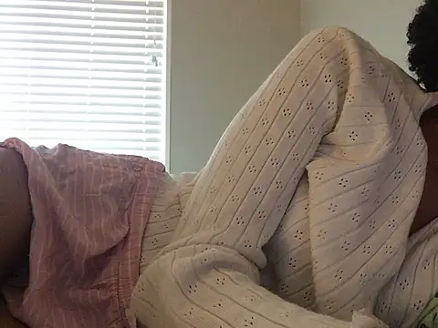 loveofbea online show from 4, 1, 2025