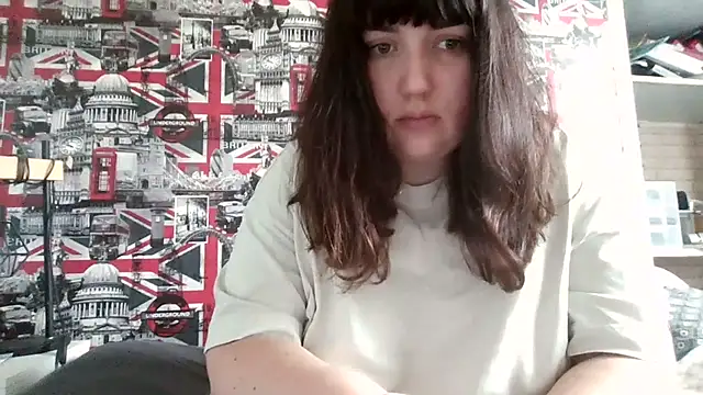 Lynylou online show from 19, 9, 2025