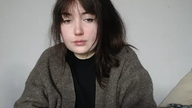 Snapshot of Lynylou chatting on 17, 3, 2026 Lynylou online show from 17, 3, 2026