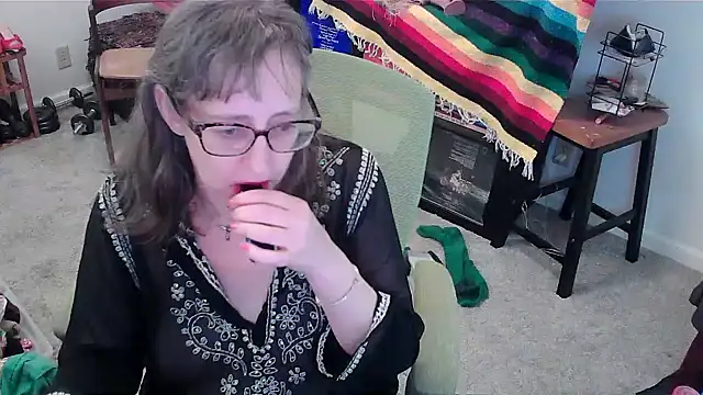 LilyLuscious online show from 19, 1, 2025