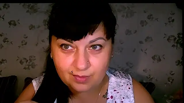 Snapshot of _ilona_shy chatting on 14, 9, 2025 ilona shy online show from 14, 9, 2025
