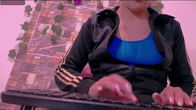 CrazyRousex online show from 9, 10, 2025