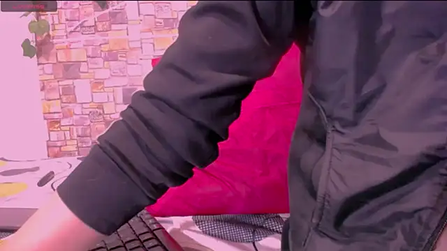 Snapshot of CrazyRousex chatting on 26, 2, 2026 CrazyRousex online show from 26, 2, 2026