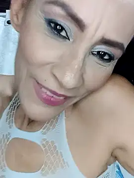 Snapshot of BarbaraMature chatting on 8, 10, 2025 BarbaraMature online show from 8, 10, 2025