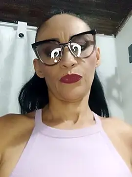 Snapshot of BarbaraMature chatting on 18, 10, 2025 BarbaraMature online show from 18, 10, 2025