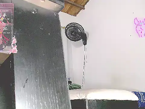 Snapshot of tifany19_ chatting on 19, 9, 2025 tifany19 online show from 19, 9, 2025