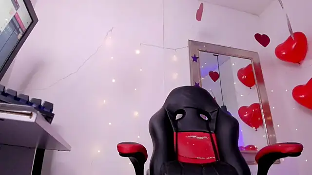 Snapshot of angel_hardy_dl chatting on 2, 4, 2026 angel hardy dl online show from 2, 4, 2026