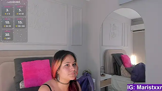 Maristxxr online show from 18, 10, 2025