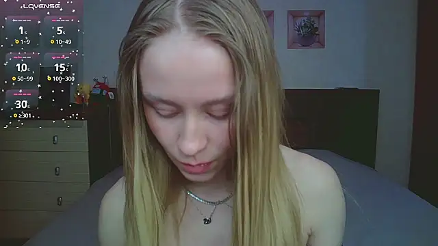 Snapshot of Lily__Devil chatting on 9, 1, 2026 Lily Devil online show from 9, 1, 2026