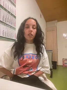 KleineHexe24 online show from 30, 4, 2026